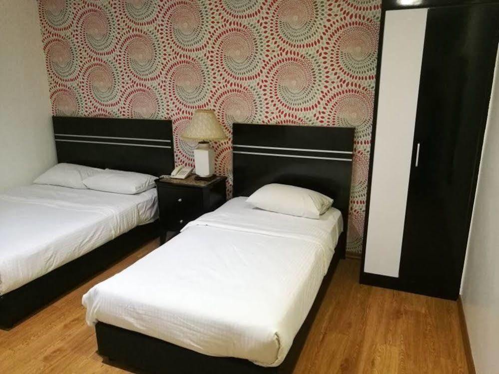 Bluebell Hotel Секудаи Экстерьер фото